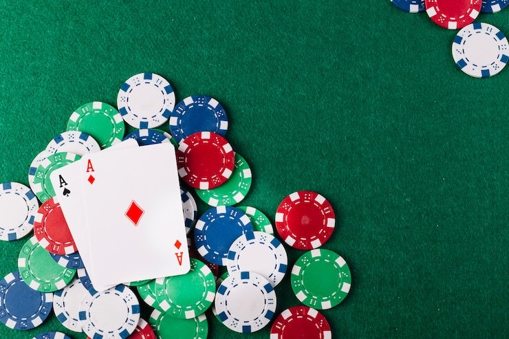 Antarmuka permainan Fortune Rabbit di link 5000 dengan simbol-simbol Tiongkok